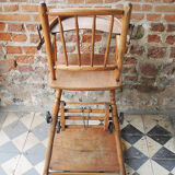 Former high chair modulable for wooden baby