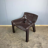 2 Vicario armchairs by Vico Magistretti for Artemide, plastic, 1970s