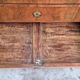Commode 4 tiroirs style Empire en noyer blond, XIXème siècle