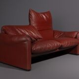 2-seat Maralunga sofa designed by Vico Magistretti for Cassina