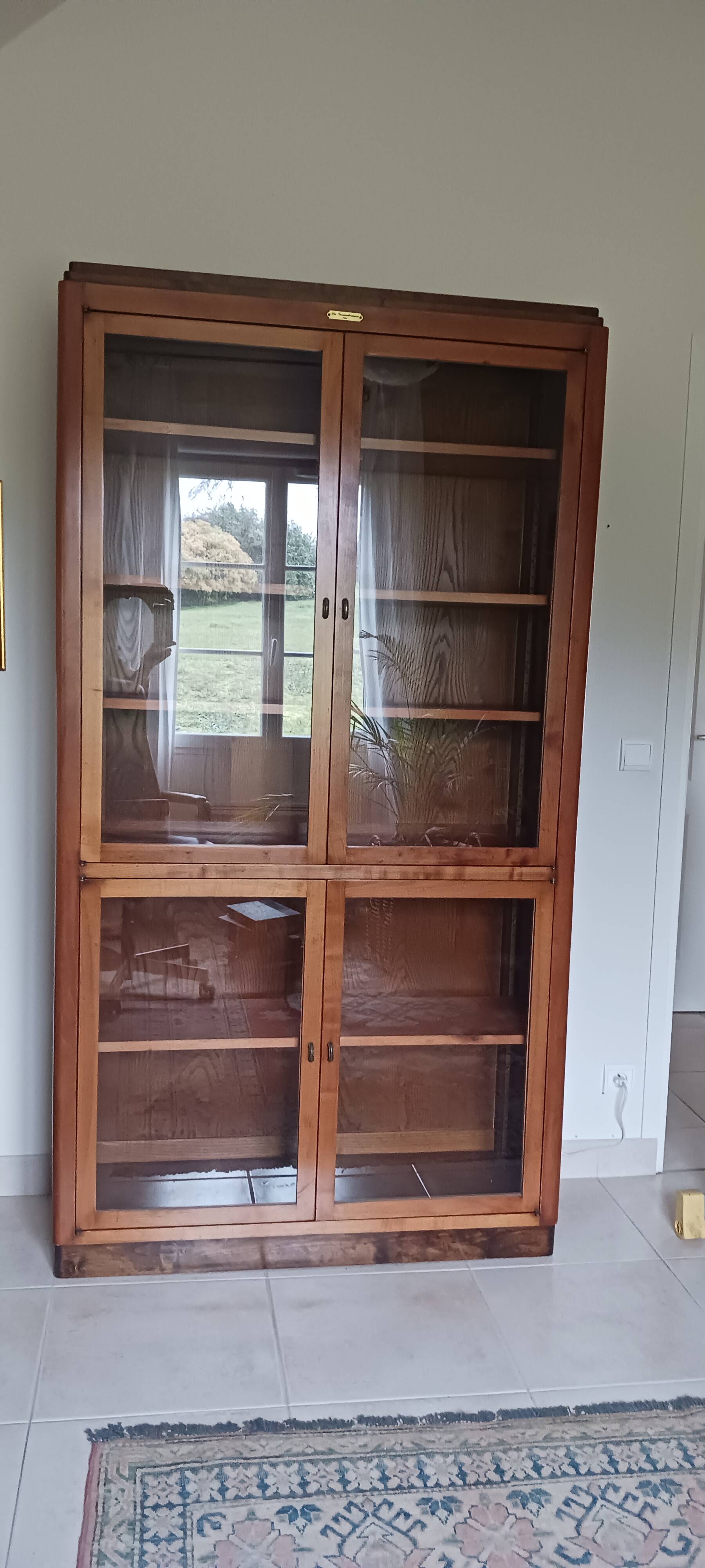 Roche Bobois Library