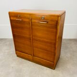 Double curtain binder cabinet