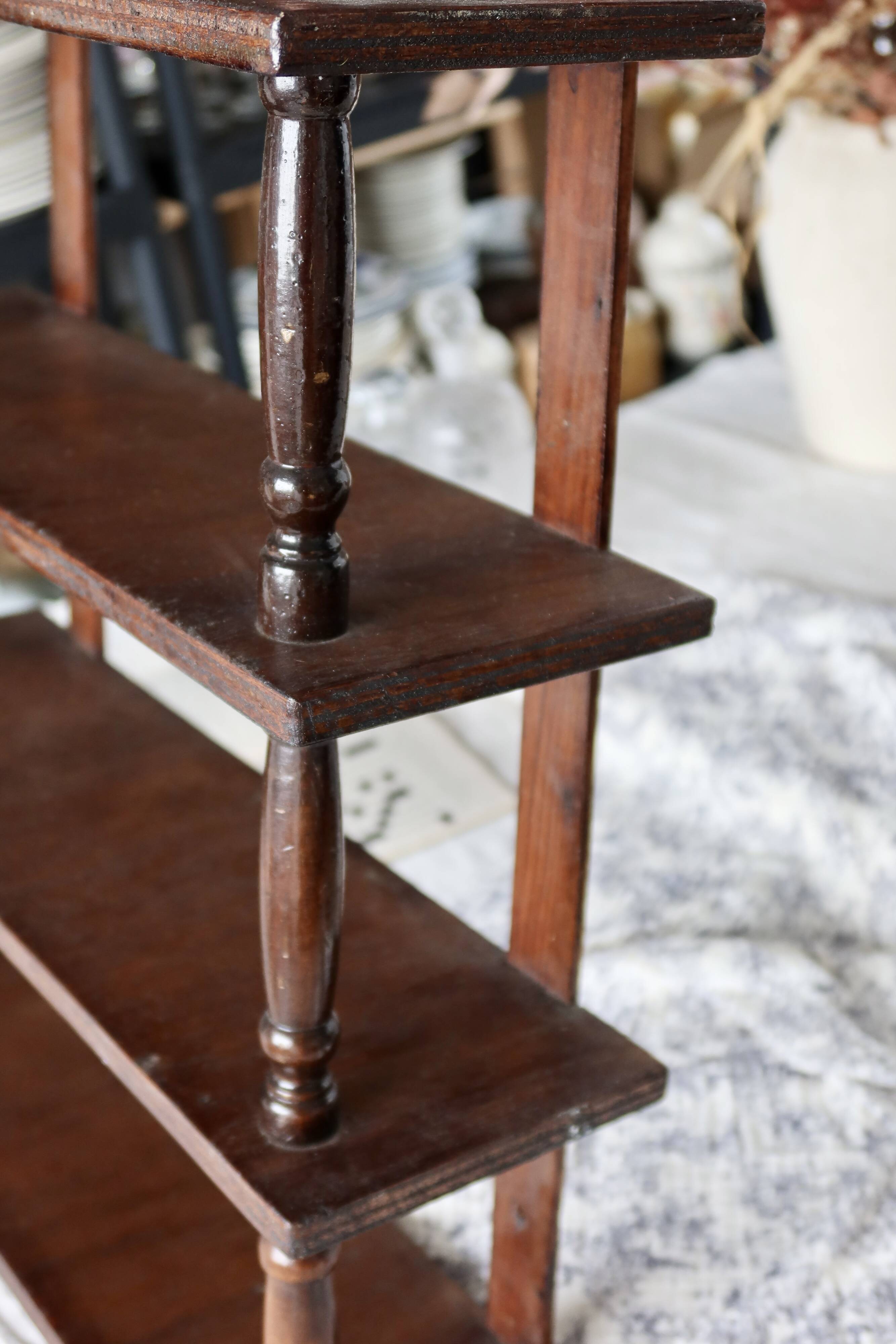 Vintage wooden wall shelf - Wall mounted or freestanding