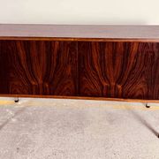 Small enfilade, 142 cm long, with 2 doors in rosewood.