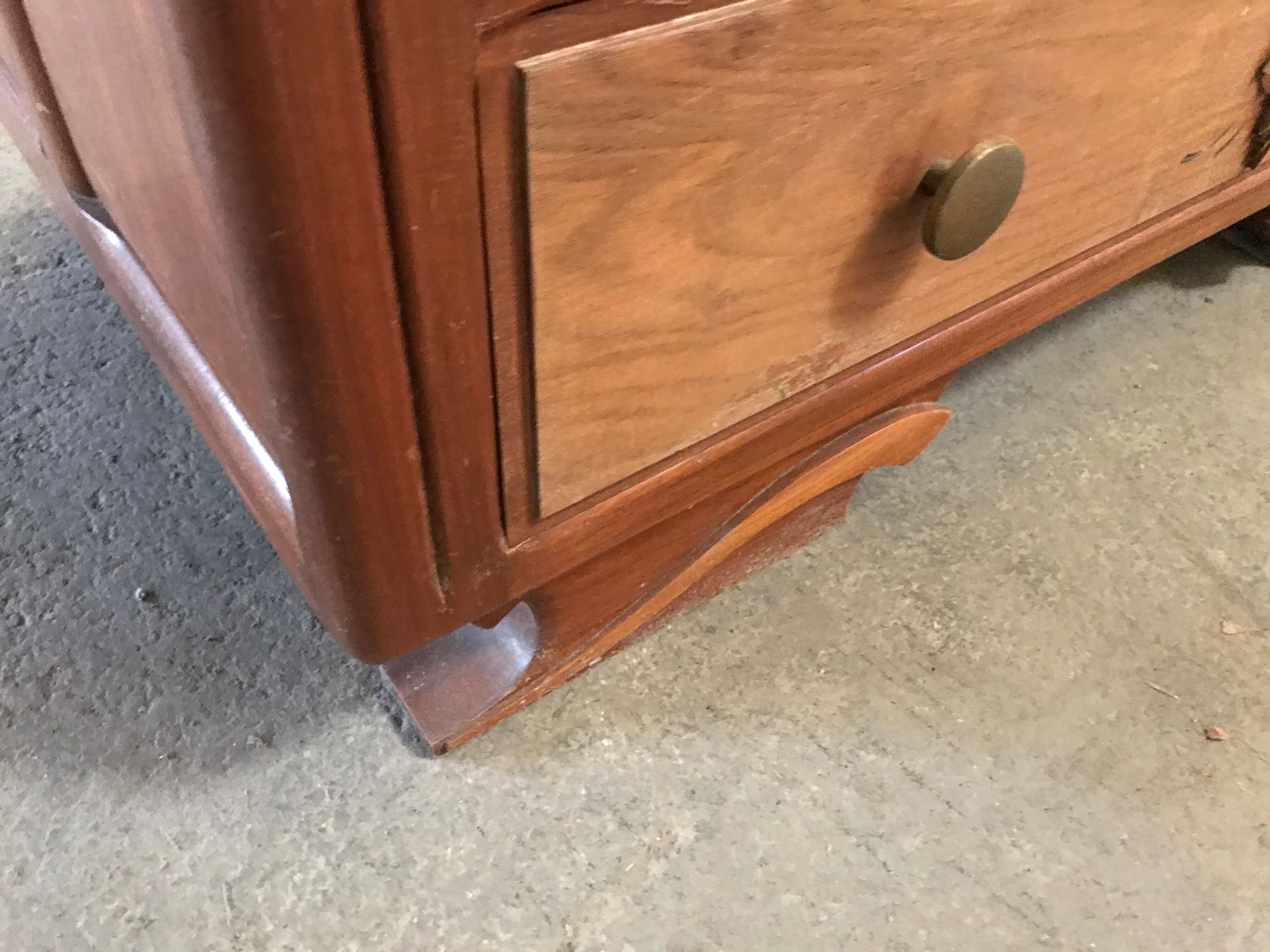 Art deco dresser in solid walnut