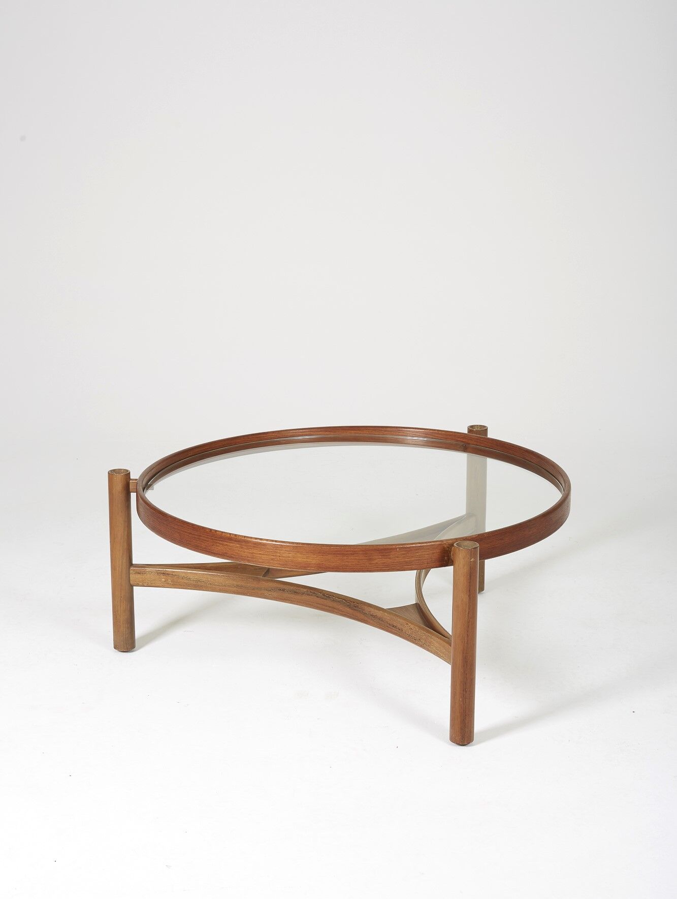 Round coffee table 775 Gianfranco Frattini Cassina 1960s