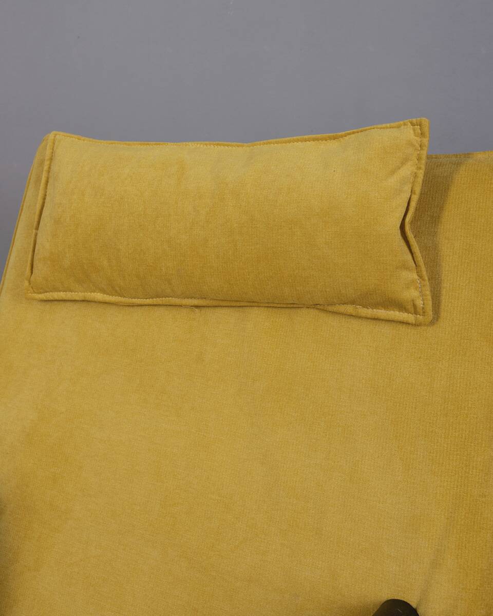 ROCKING CHAIR FROM THE 1980S, “T-LINE” DESIGN BURKHARD VOGTHERR FOR ARFLEX