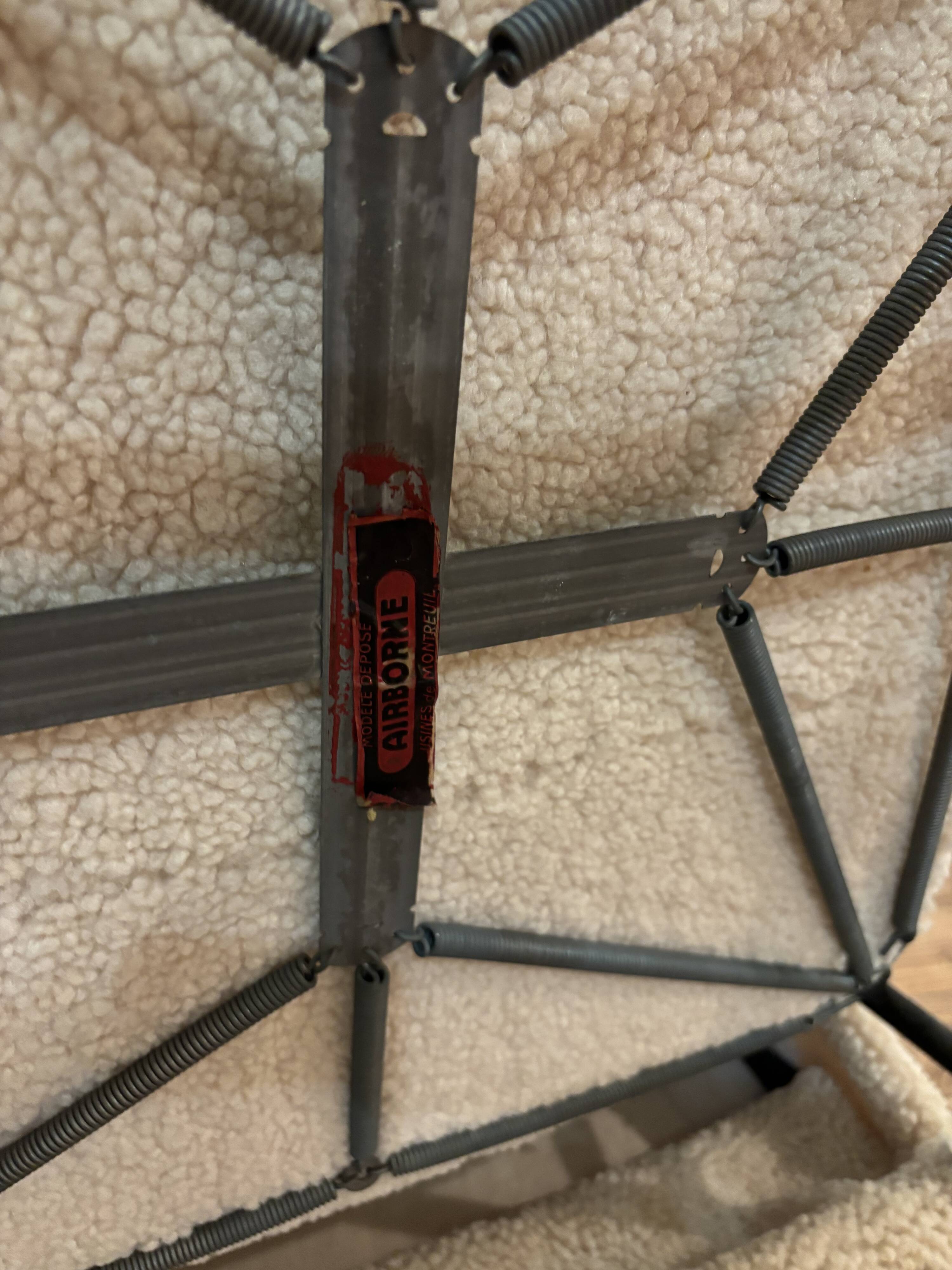 Pierre Guariche lounge chair for Airborne