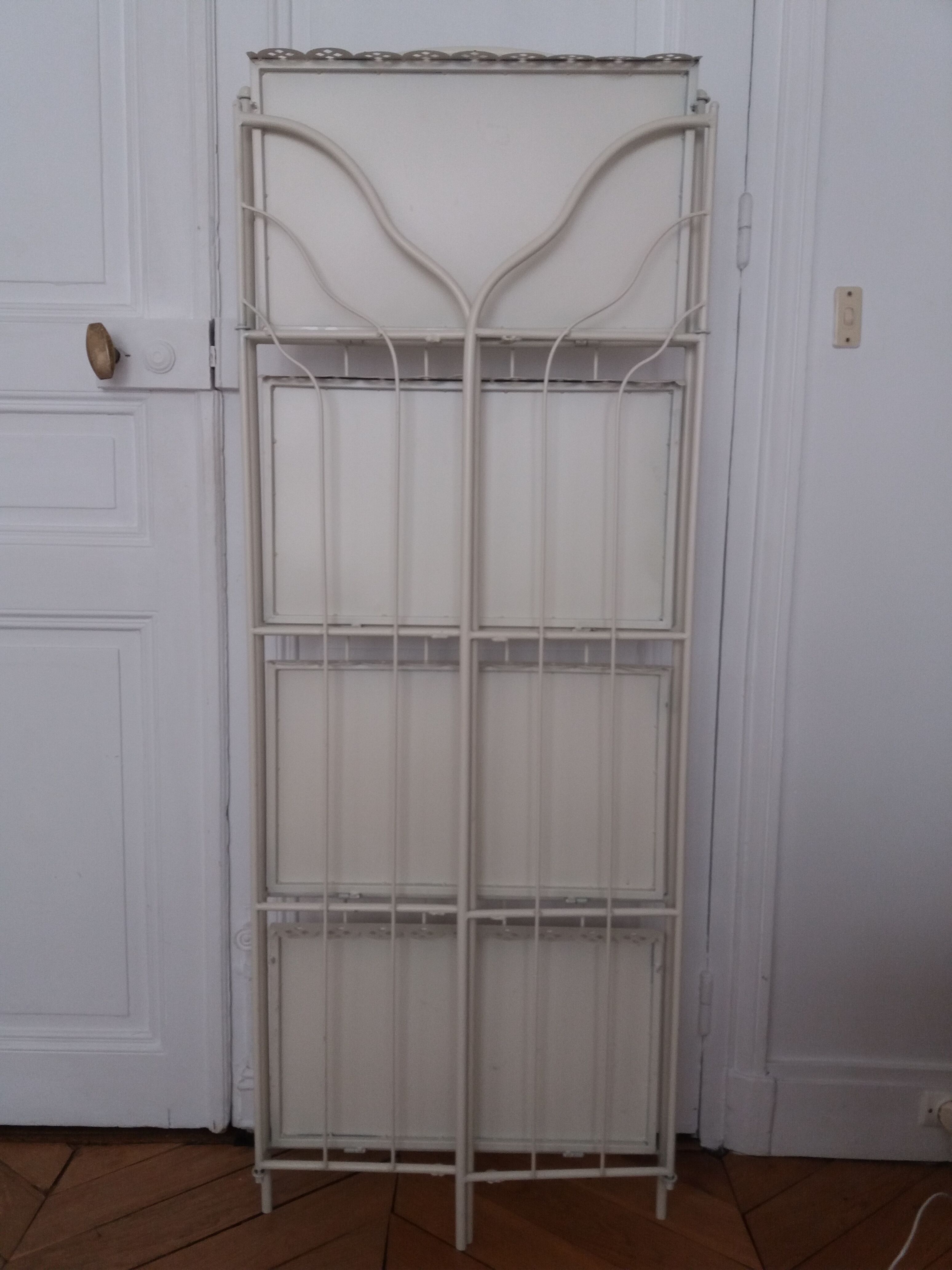 Iron folding shelf