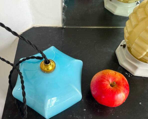 Mini opaline antique Art Deco