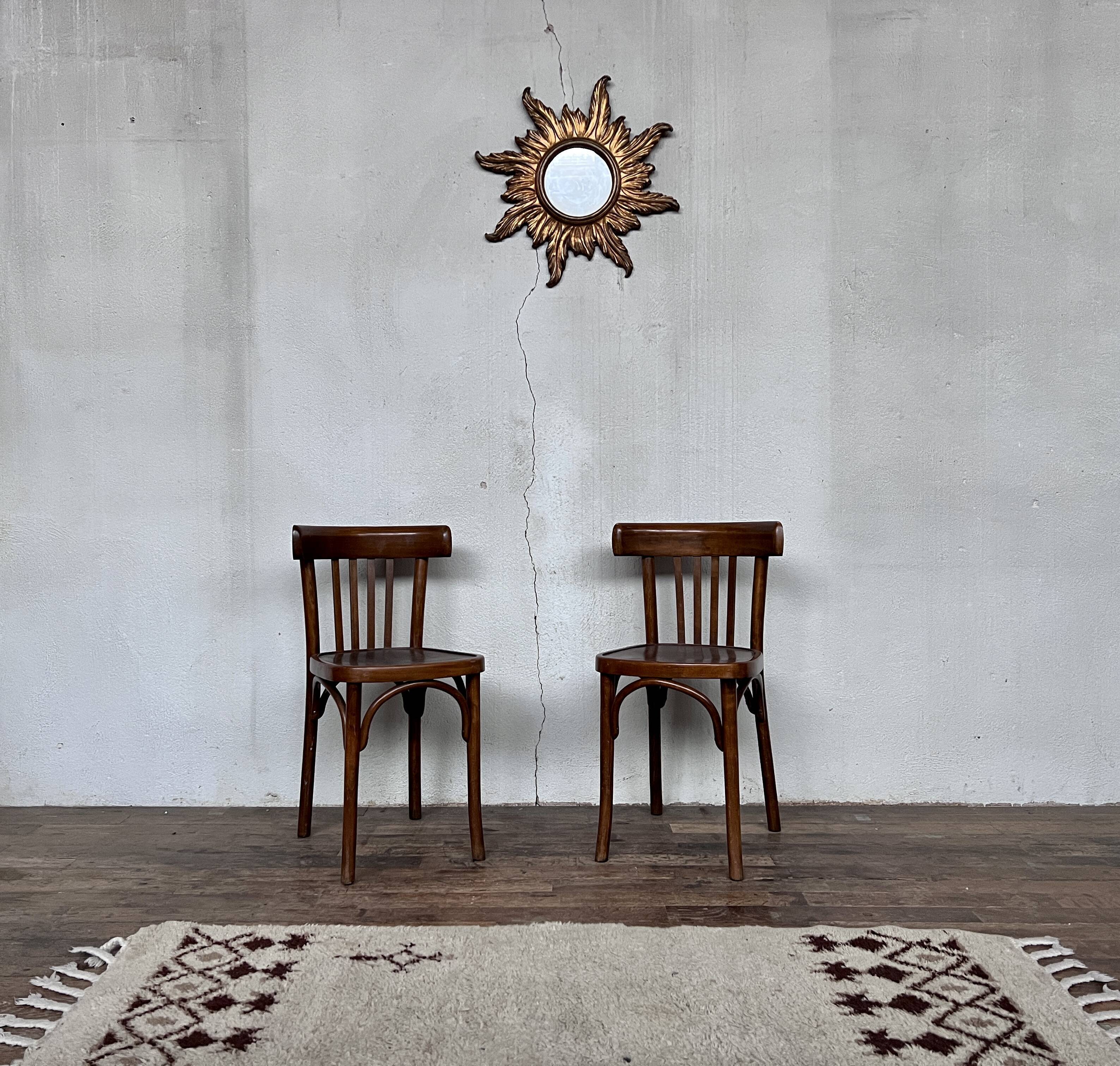Pair of vintage Parisian bistro chair barter 195