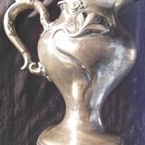 Art nouveau pourer,victor silver co,quadruple plate, liseron flower decoration