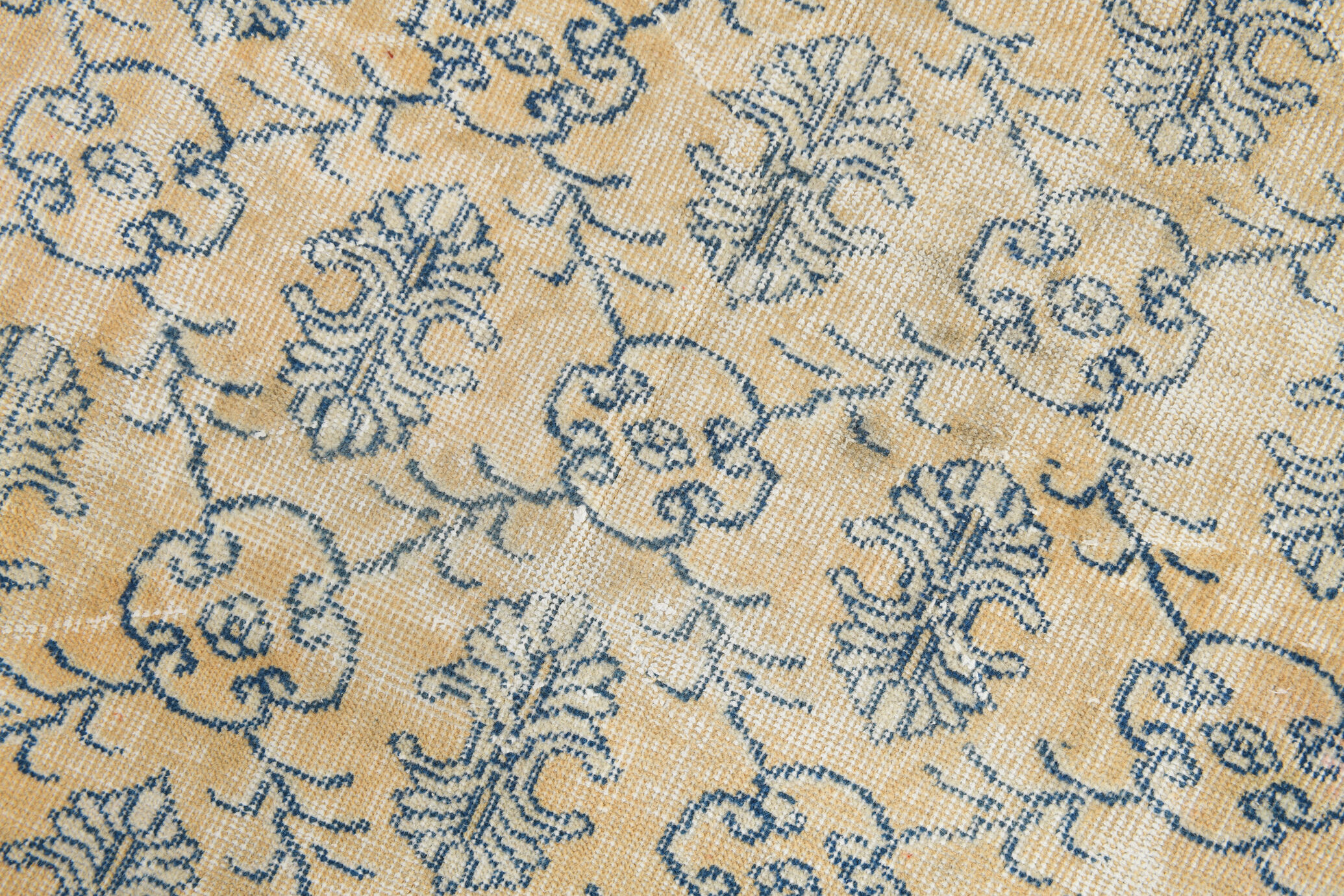 Plants & floral vintage area rug 269x178cm