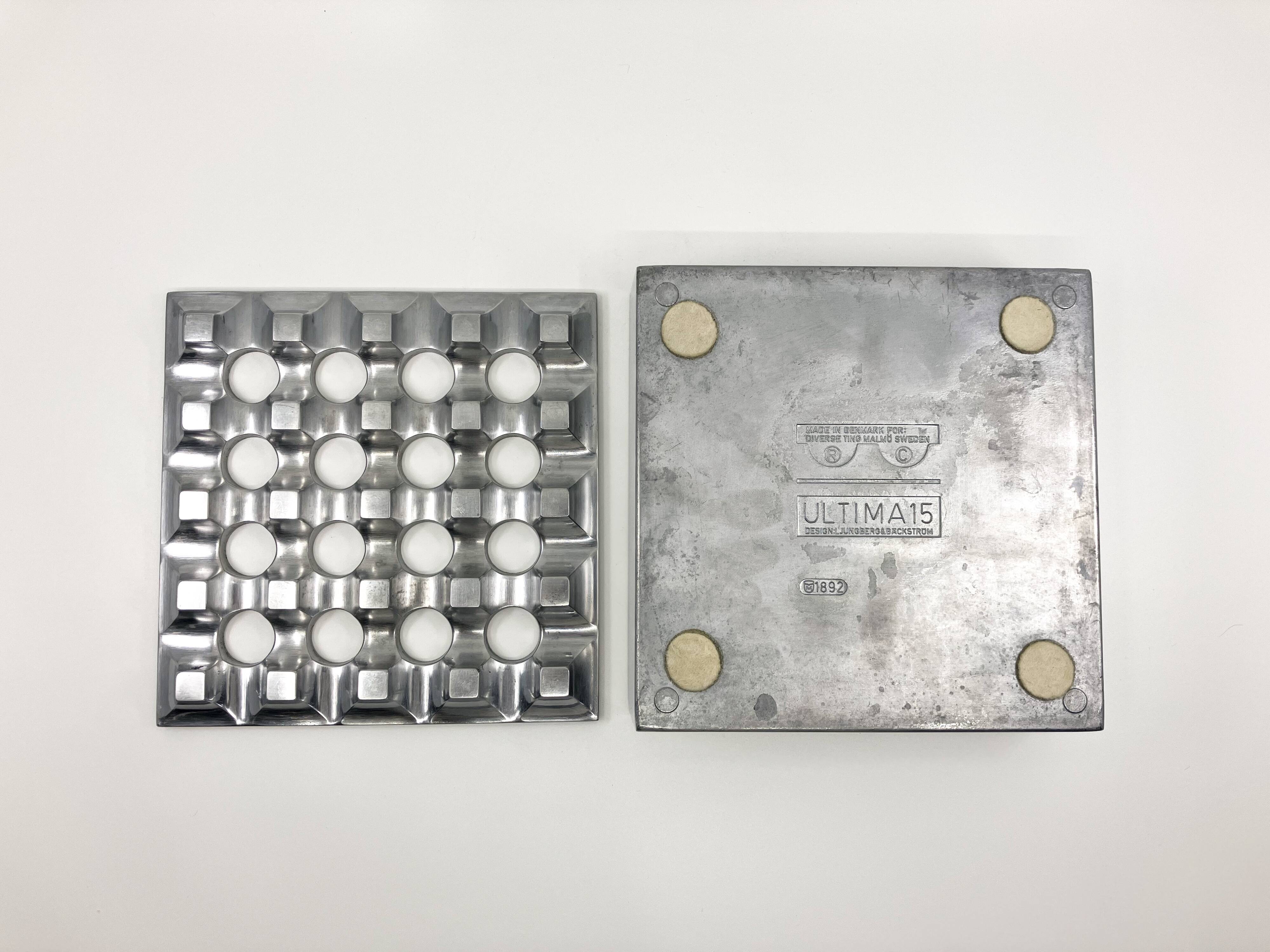 Ultima 15 ashtray • Design Ljungberg & Bäckström • 1970
