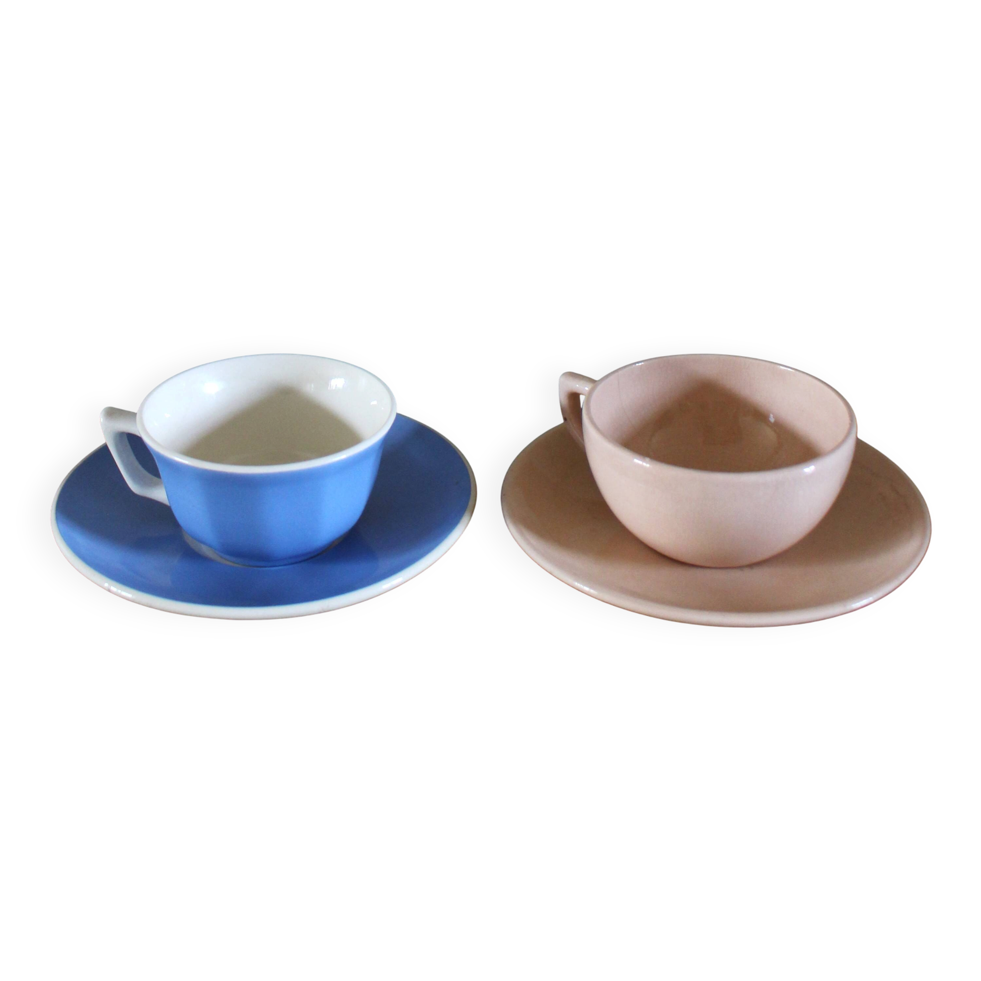 2 coffee cups and saucers pink Digoin Sarreguemines blue Villeroy Boch