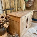 Solid wood sideboard