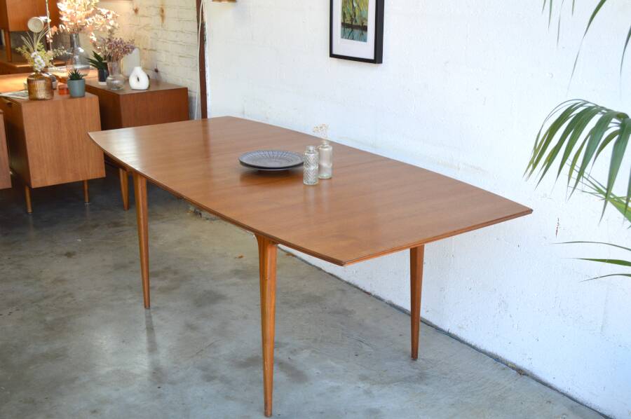Dining table by McIntosh with an extension of 147cm.
