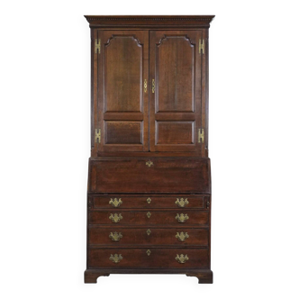 Bureau/bibliothèque anglais ancien du XVIIIe siècle avec un bel intérieur