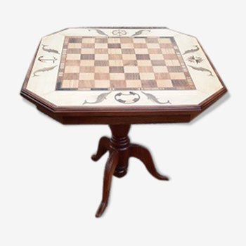 Table at play marquetry