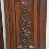 Porte d'un ancien  buffet de style Louis XIII