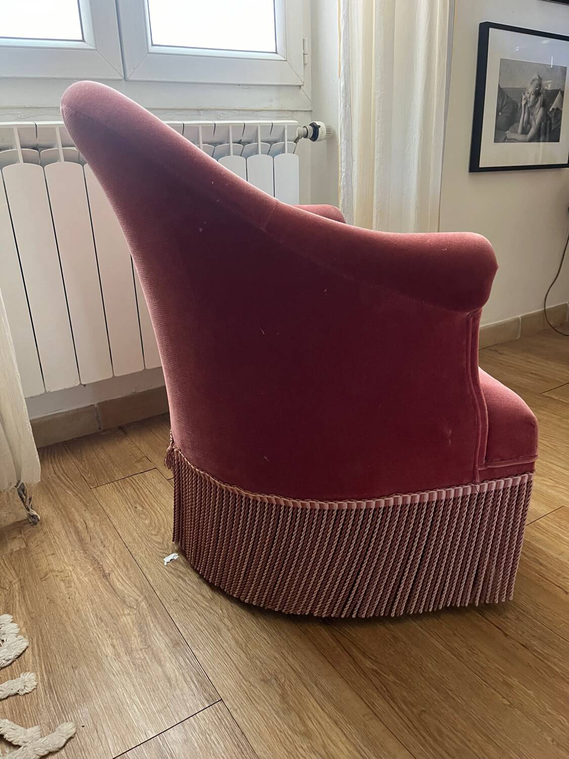 Vintage toad armchair