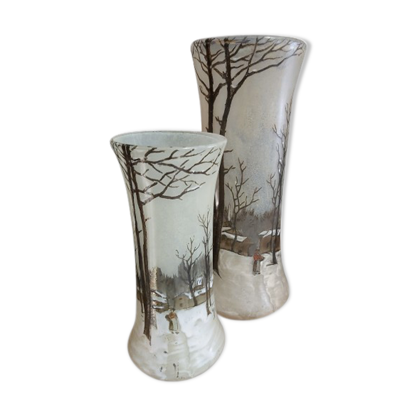 Paire de vases en verre à décor émaillé Jem Selency