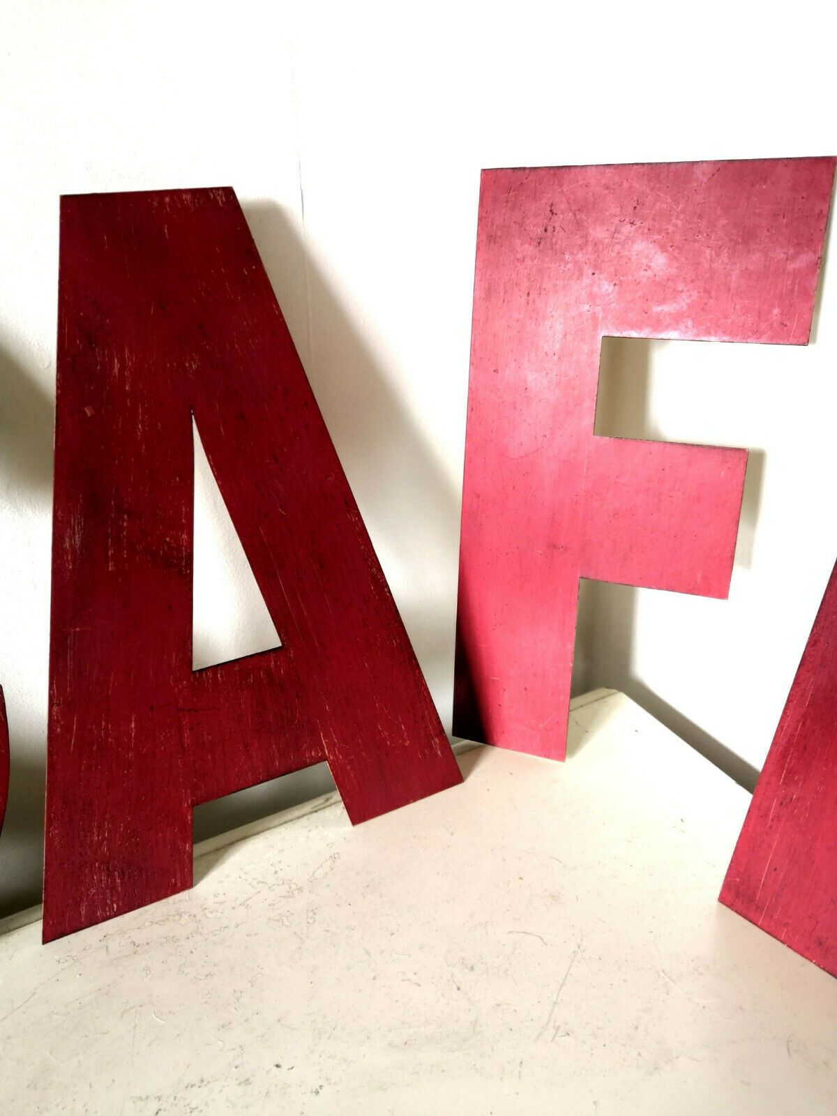 Lettres vintage en métal