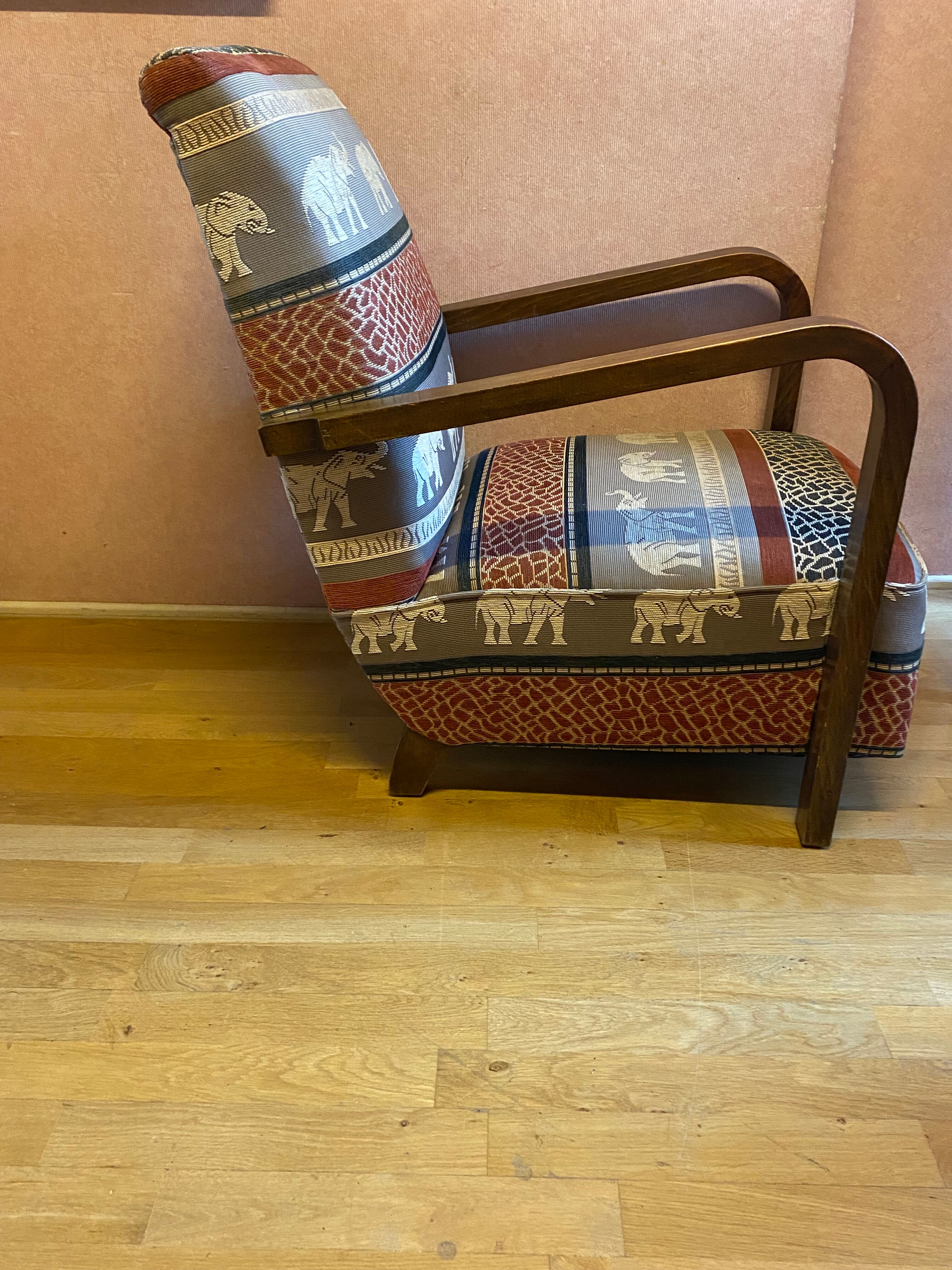 Fauteuil aux éléphants, années 40