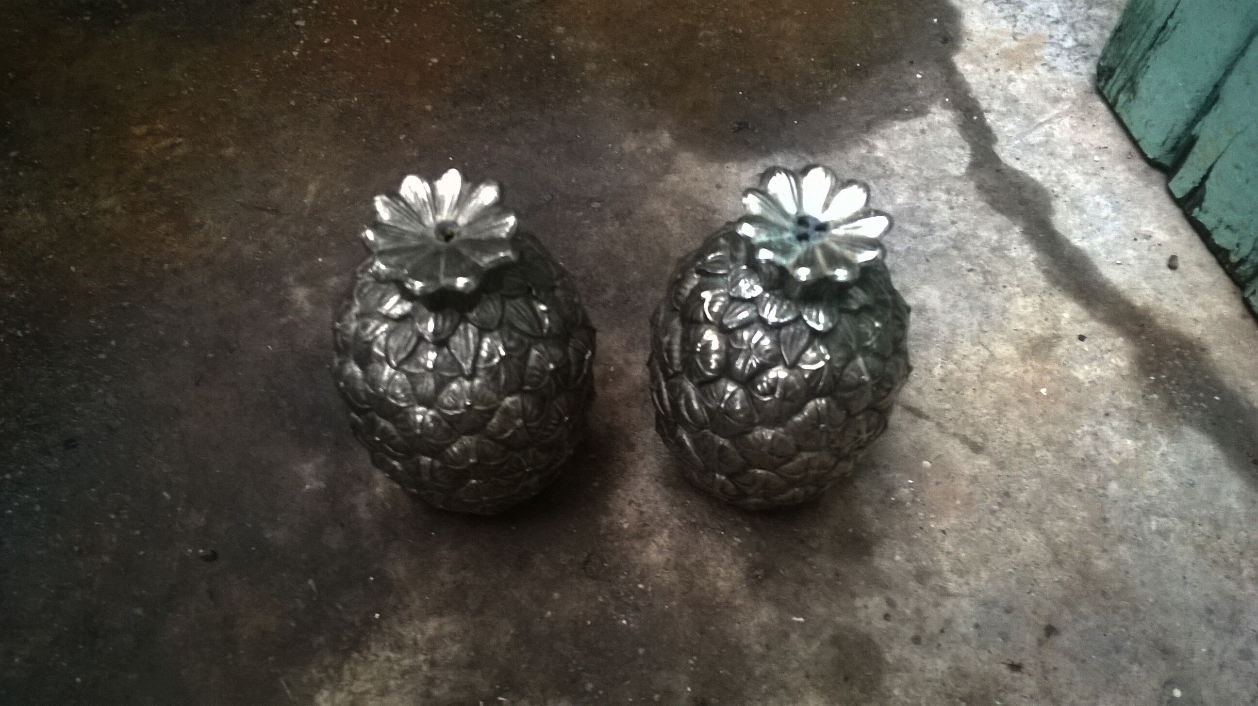 Pair of salt-pepper Mauro Manetti