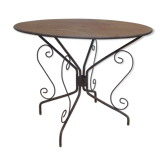 Round metal garden table