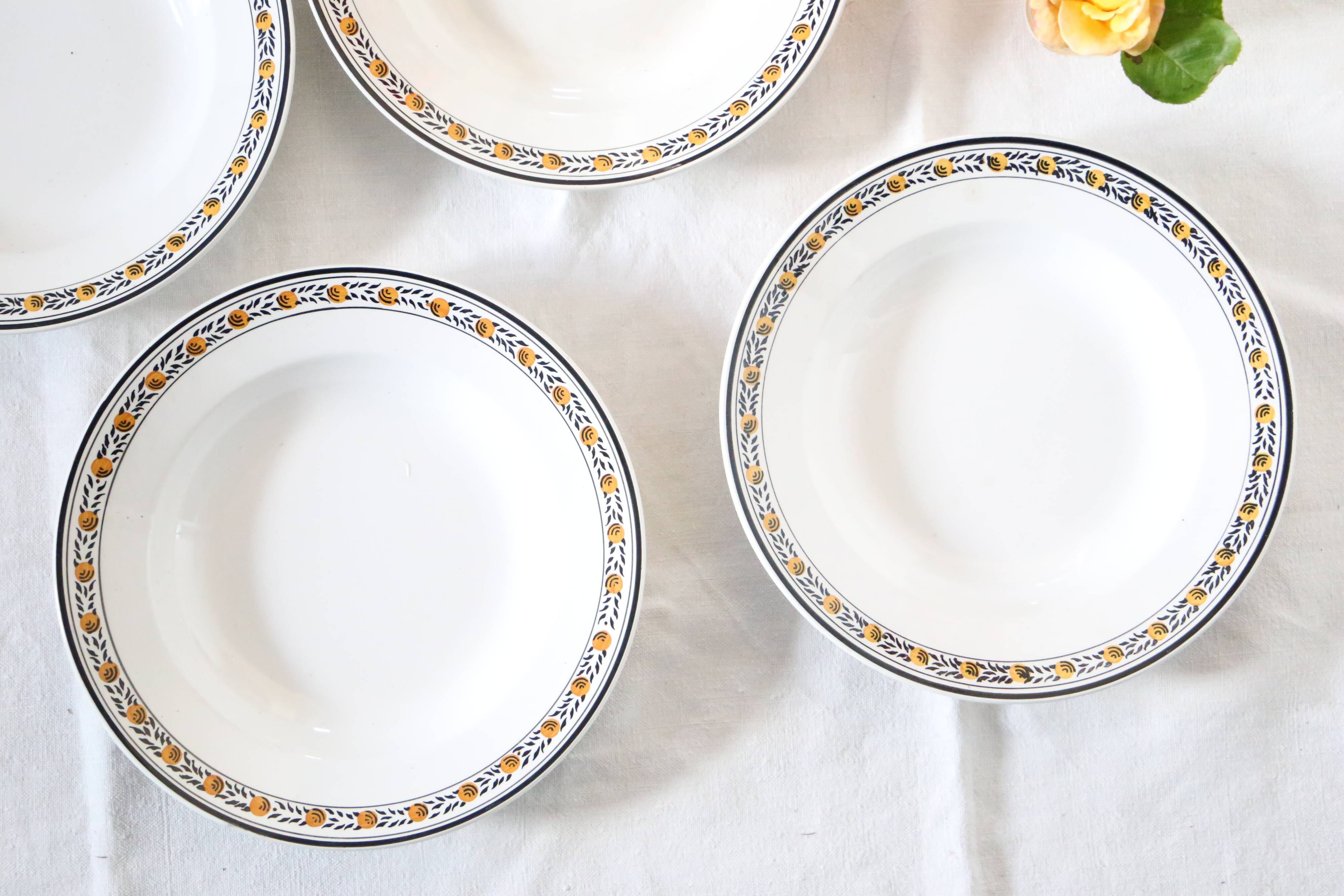 Ensemble de 6 assiettes creuses, Digoin Sarreguemines, modèle Valence