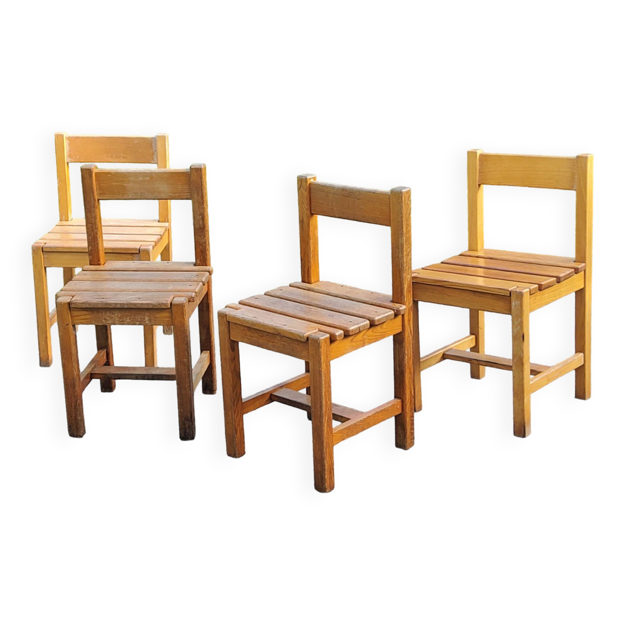 Set de 4 chaises des années 70 brutalistes en chêne