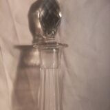 Ancienne carafe en cristal taillé de portieux signée