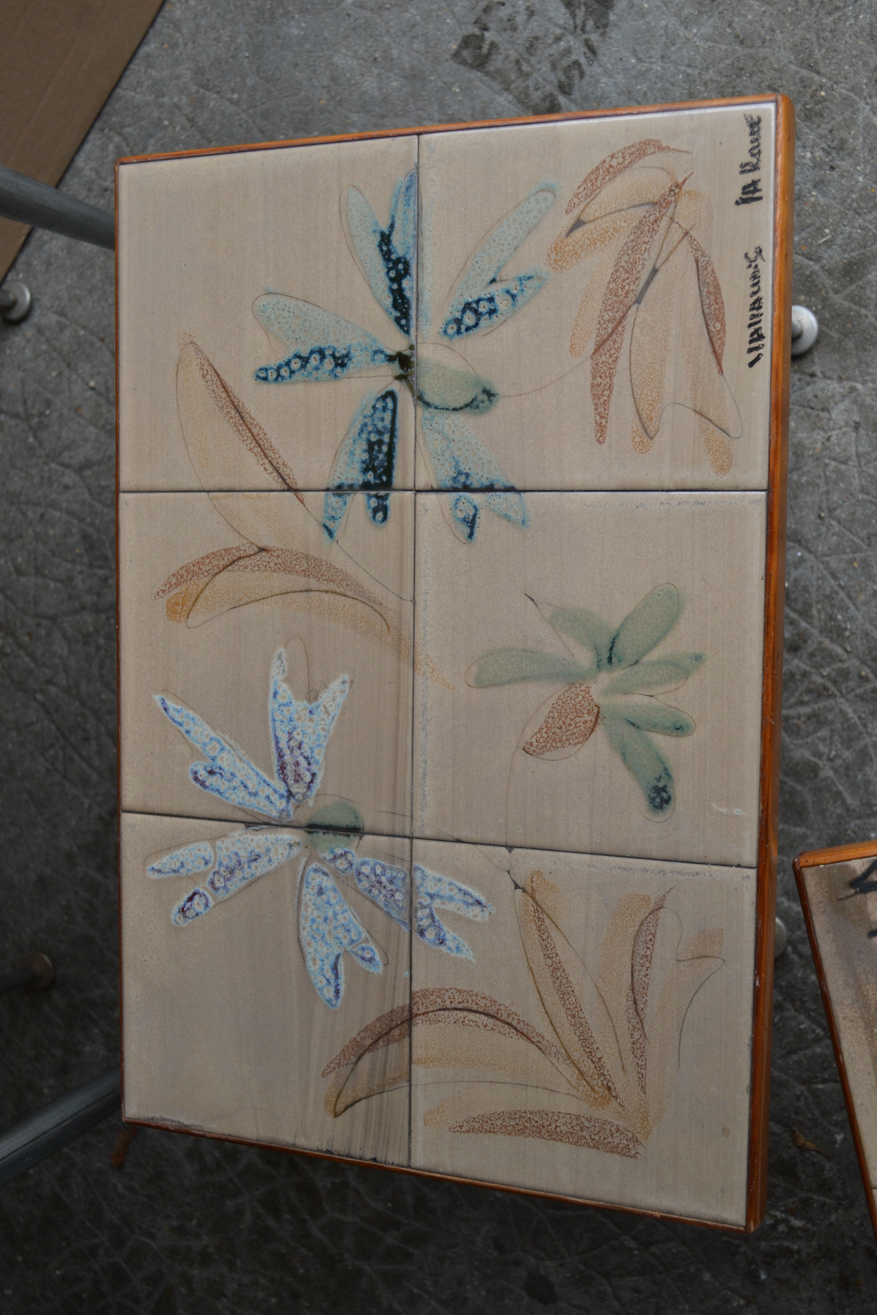 pull-out tables Vallauris, signed 'the wheel' ceramic, chrome foot