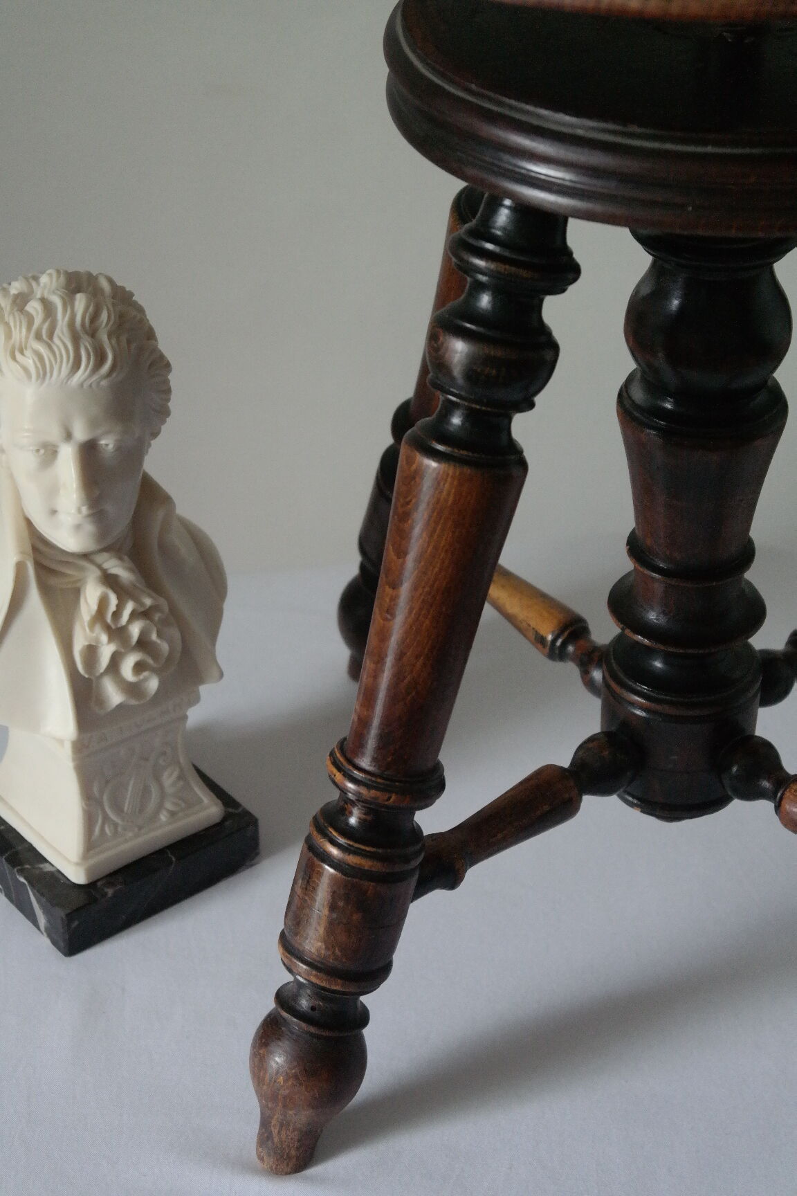 Napoleon III beech piano stool