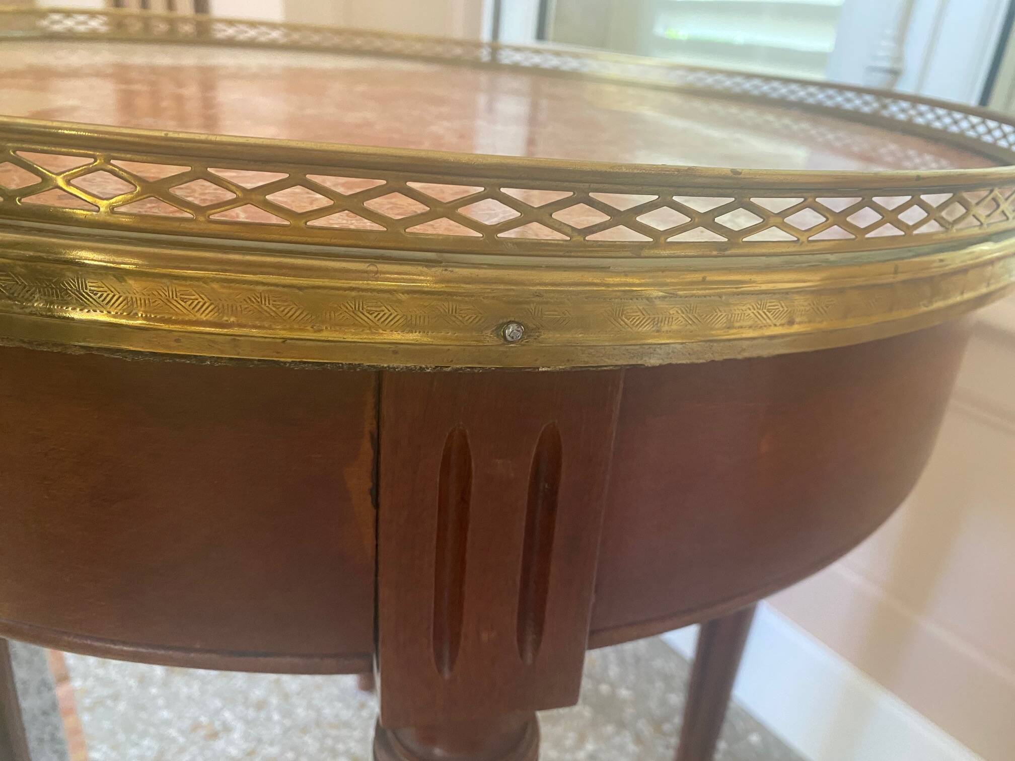 Table bouillotte