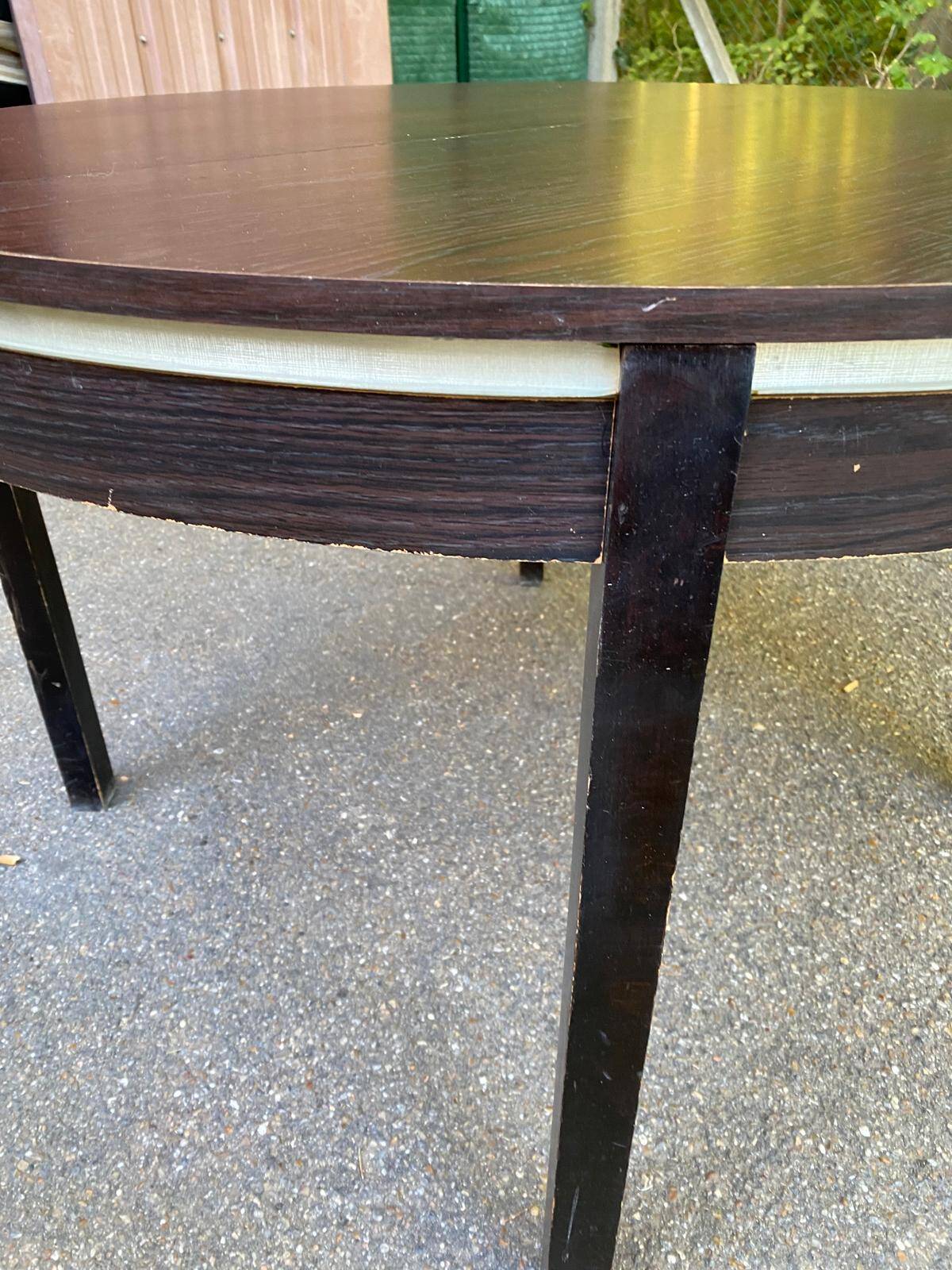 Contemporary round extendable Scandinavian dining table in wenge 1990