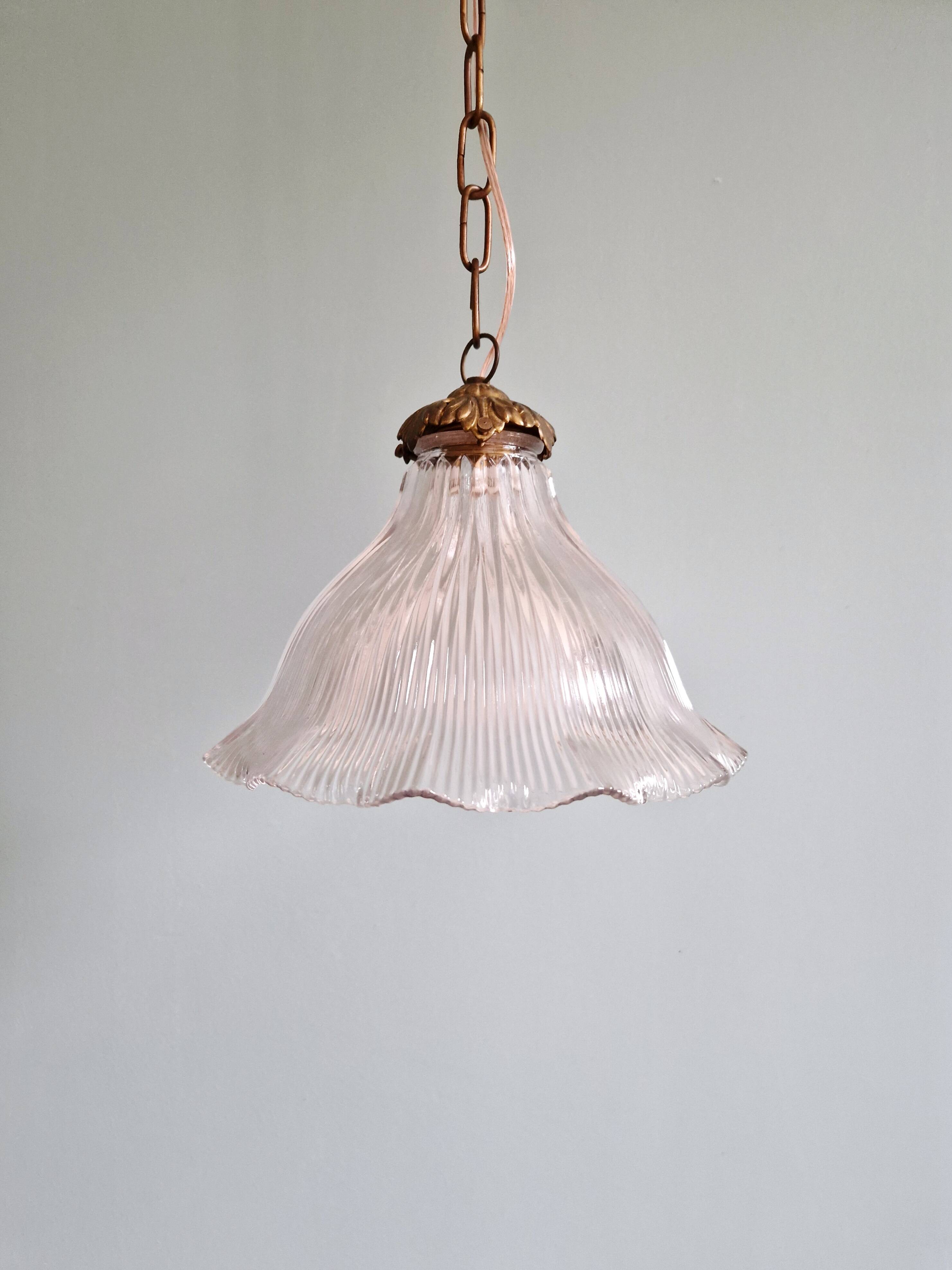 Suspension Holophane in ribbed transparent glass, 1930s