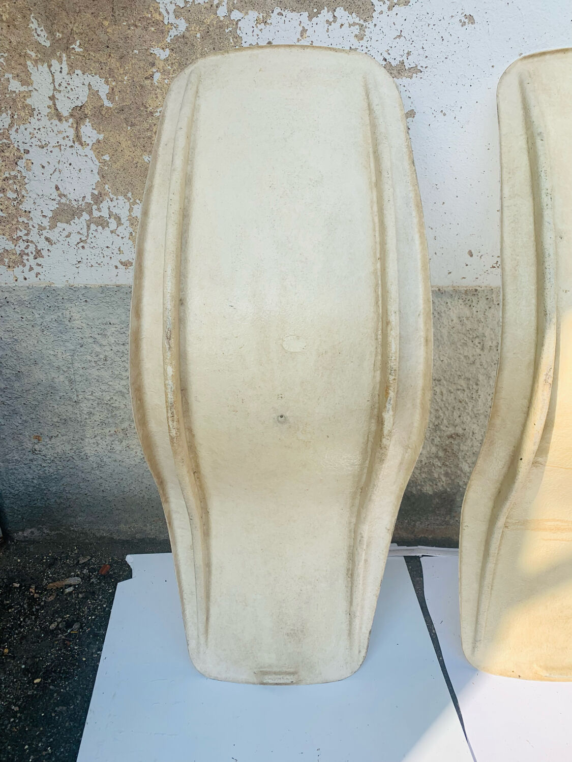 Pair of Eurolax R1 sunbeds by Charles Zublena