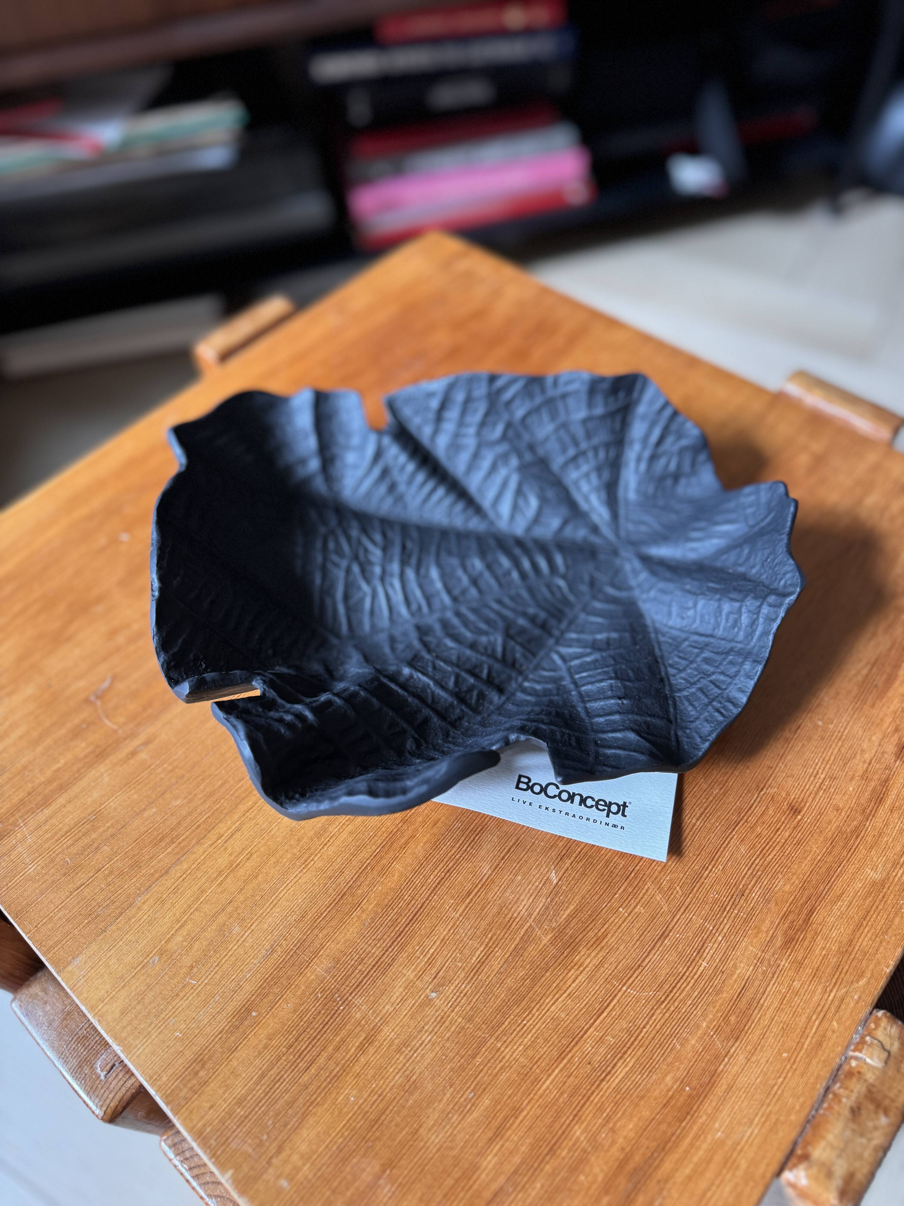 Velet Leaf pocket tray