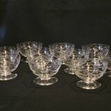10 anciennes coupes à champagne en cristal gravé ciselé
