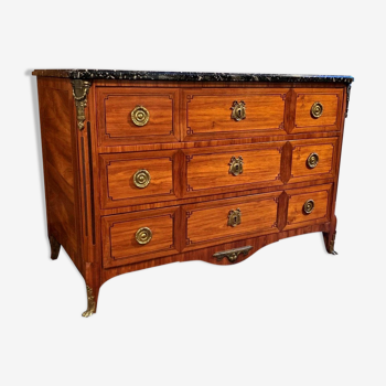 Chest of drawers of the eighteenth century Transition Louis XV Louis XVI