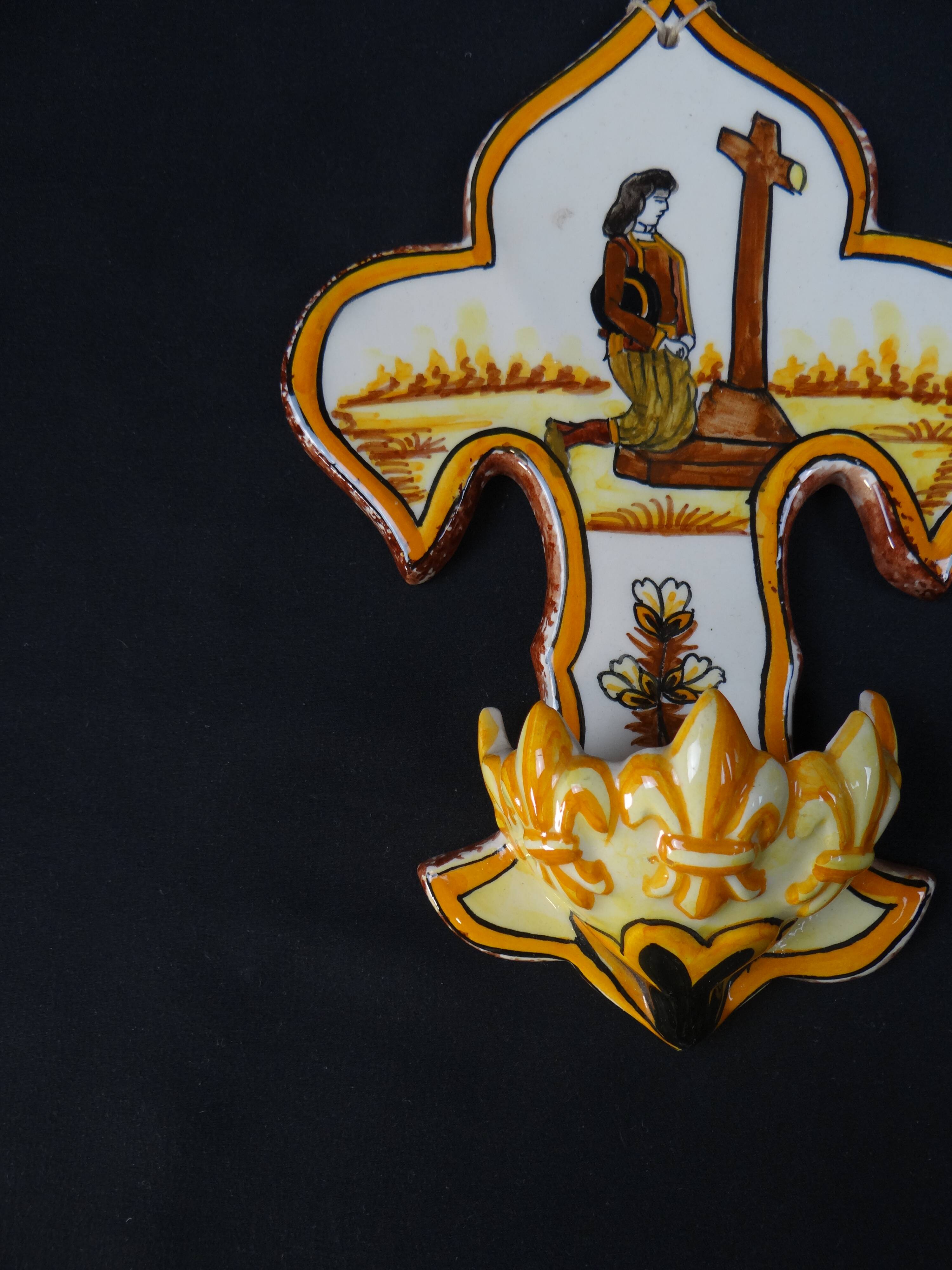 Polychrome earthenware holy water font signed Henriot Quimper from the 60s vintage