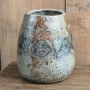 Saltstone vase, Plomelin