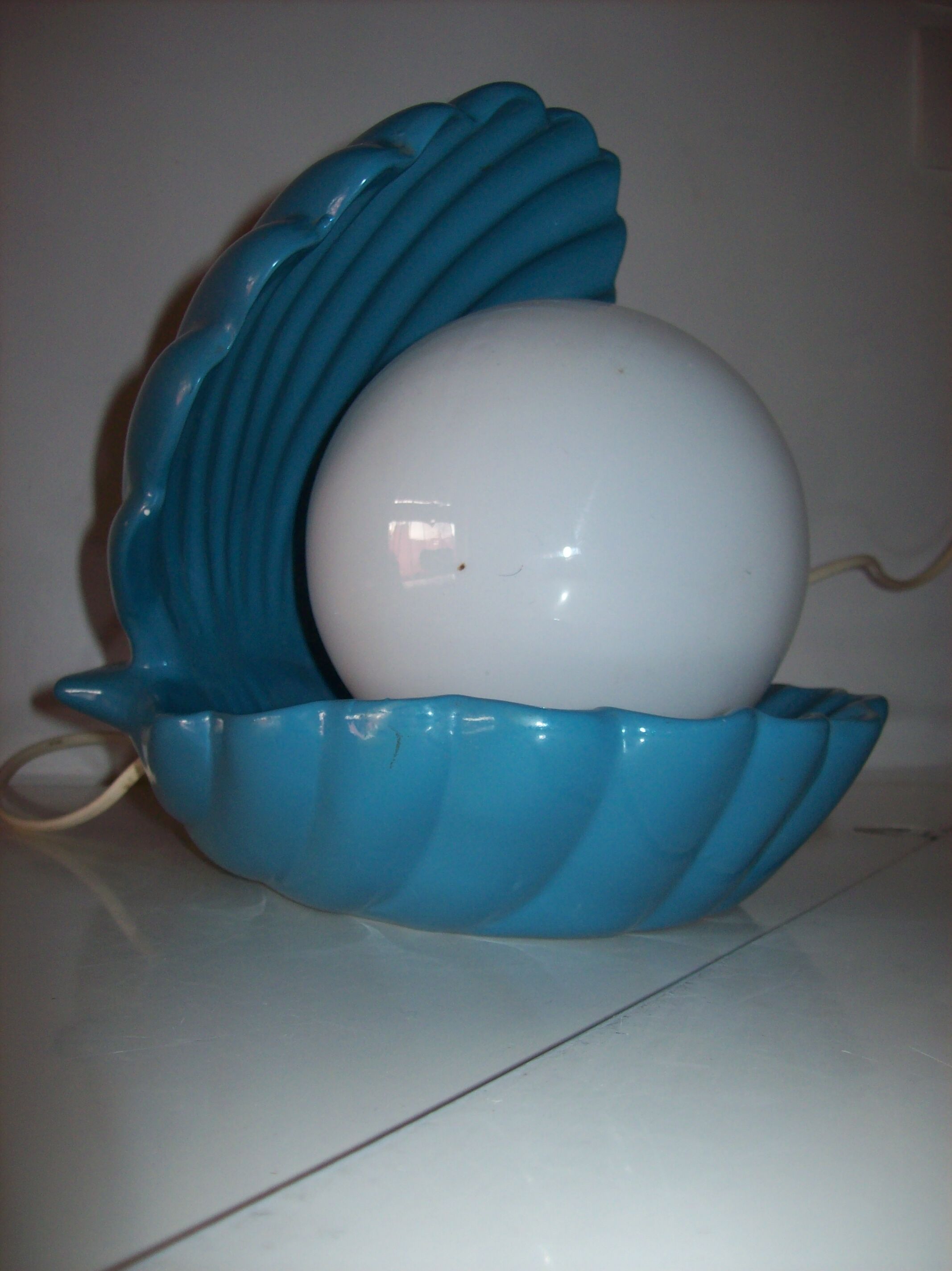Shell lamp