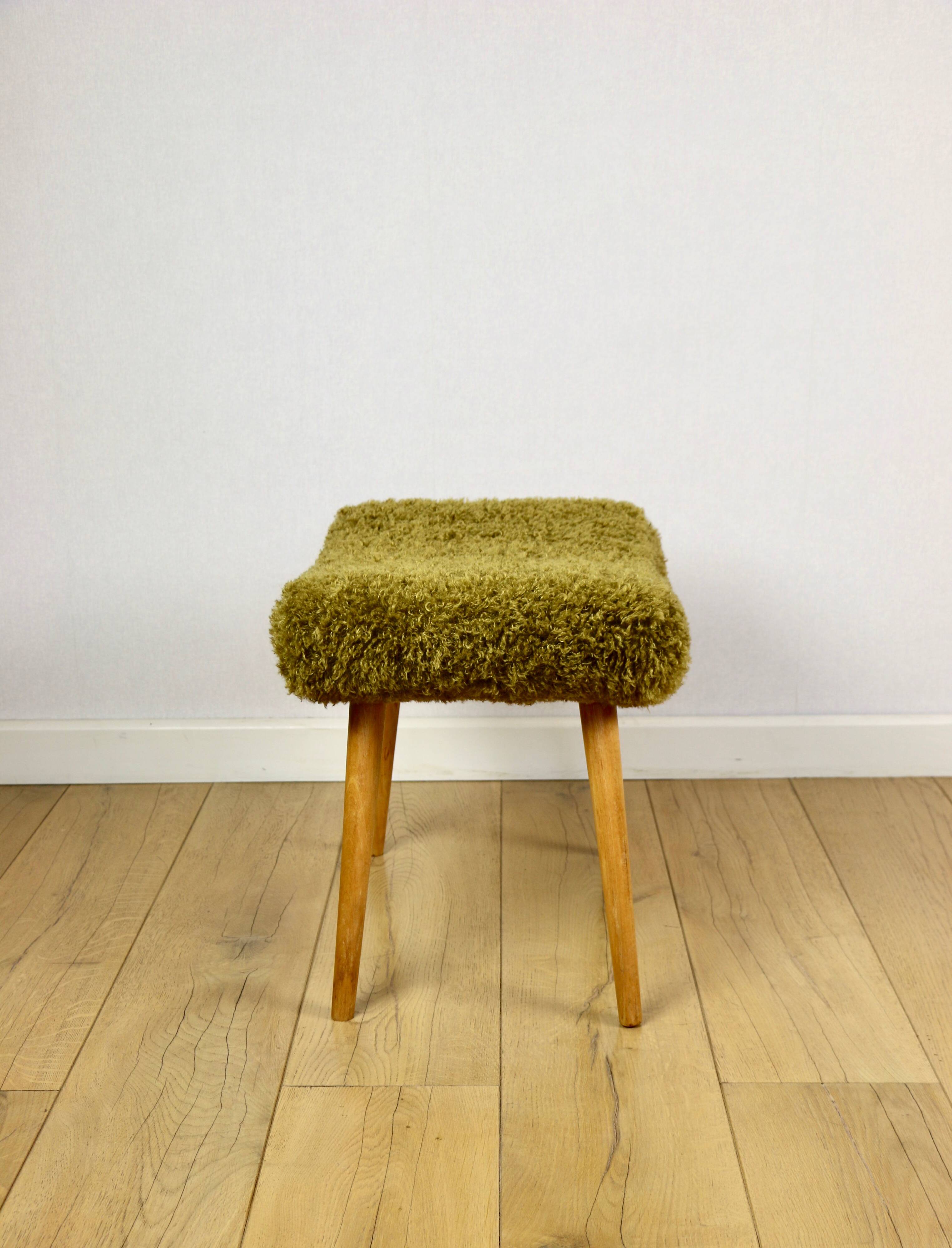 High stool seat khaki / olive / redhead - beech legs