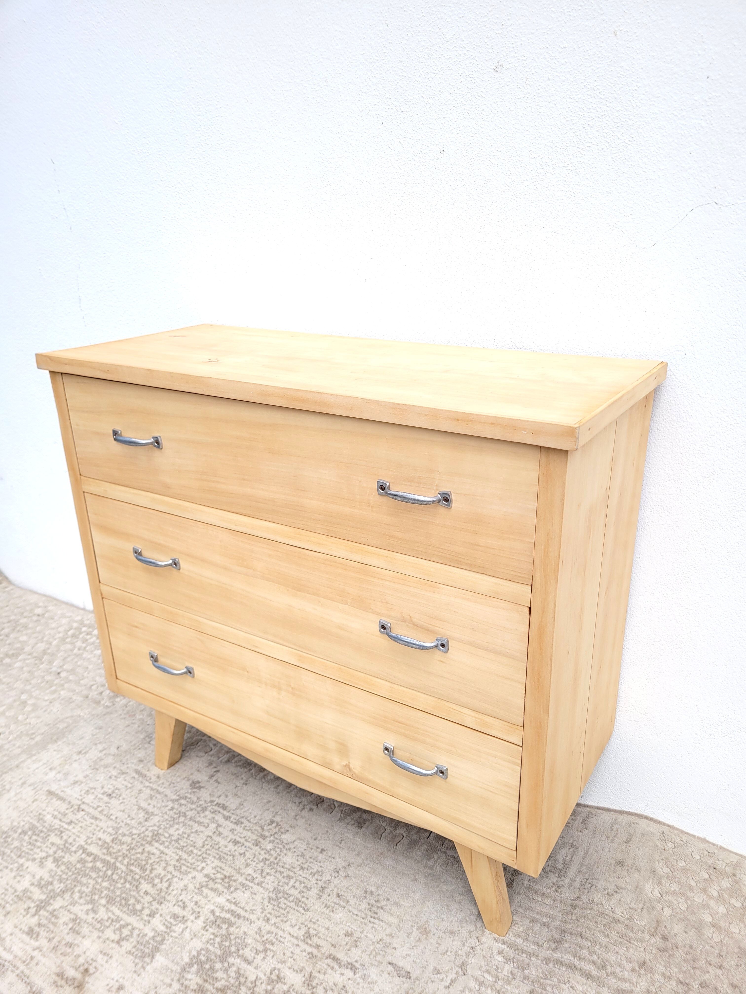 Commode compas vintage