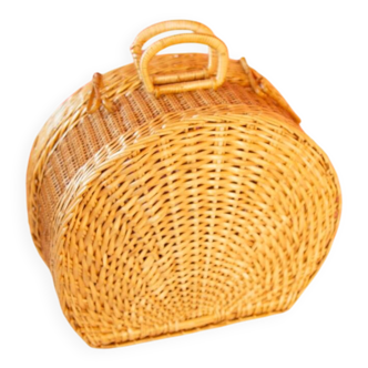 Round wicker suitcase