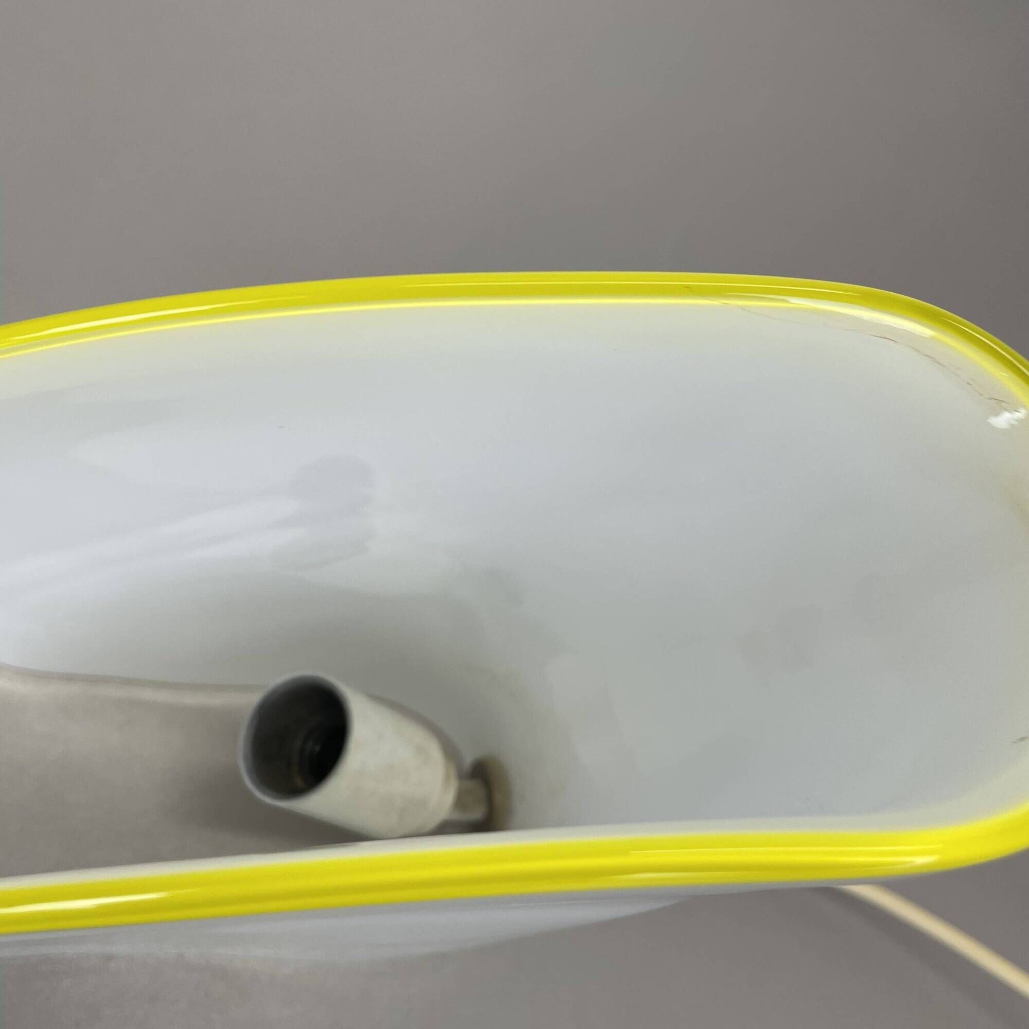 Minimalist White and Yellow Murano Glass Table Lamp by De Majo, Italy 1970s