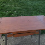 Table and its 2 chairs in brown formica Supermatic